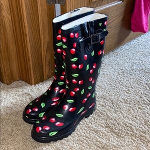 Cherry print rain boots